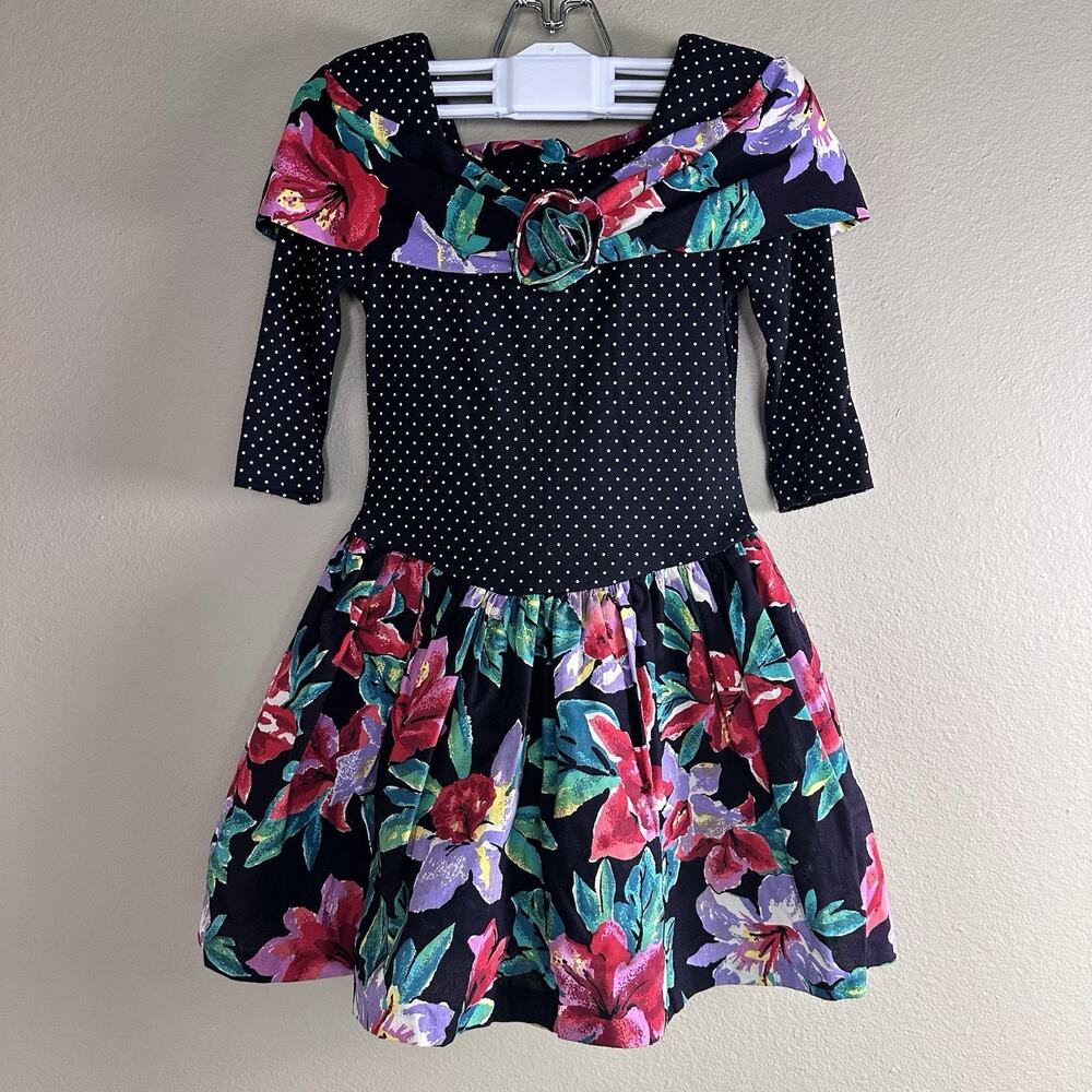 Charming Floral Kids Dress with Polka Dot Bodice 89s-90s style- vintage